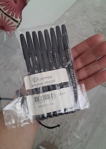 Siyah Suya Dayanıklı Göz Kalemi - Görsel 4