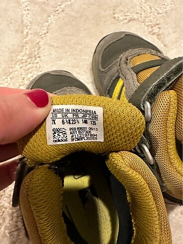 Adidas bot 23,5 numara - Görsel 5