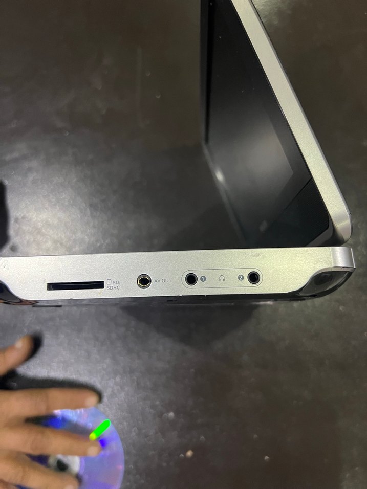 Philips Siyah Taşınabilir DVD Oynatıcı - Görsel 3