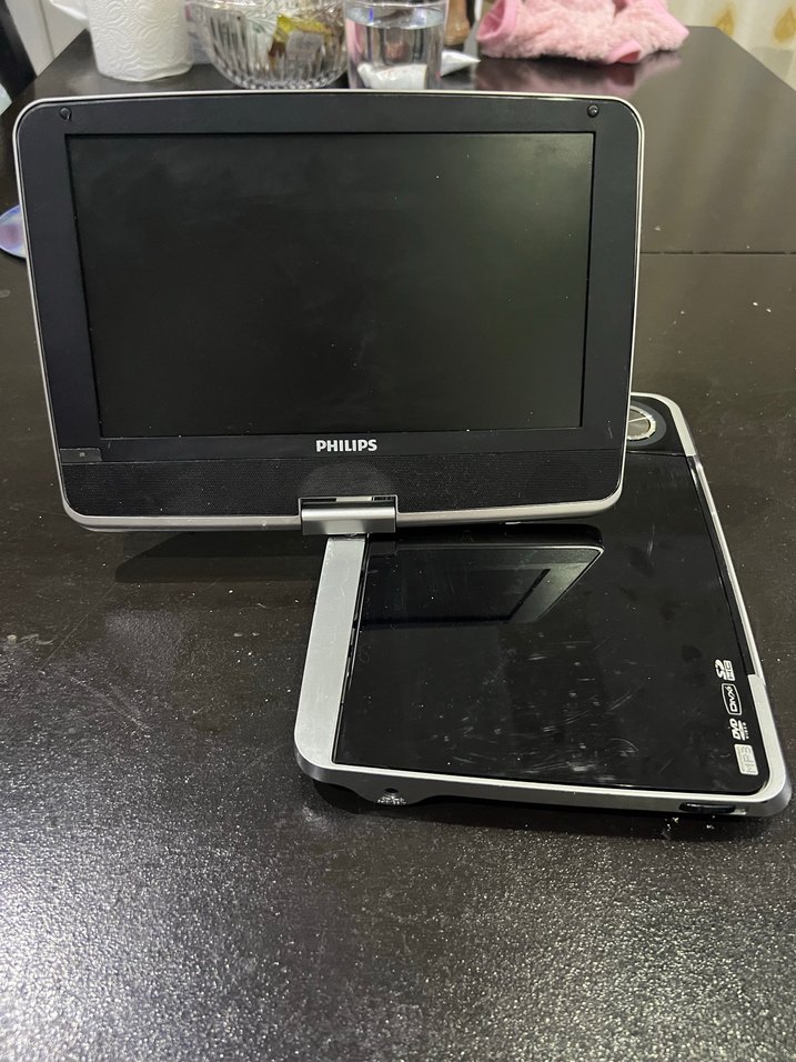 Philips Siyah Taşınabilir DVD Oynatıcı - Görsel 5