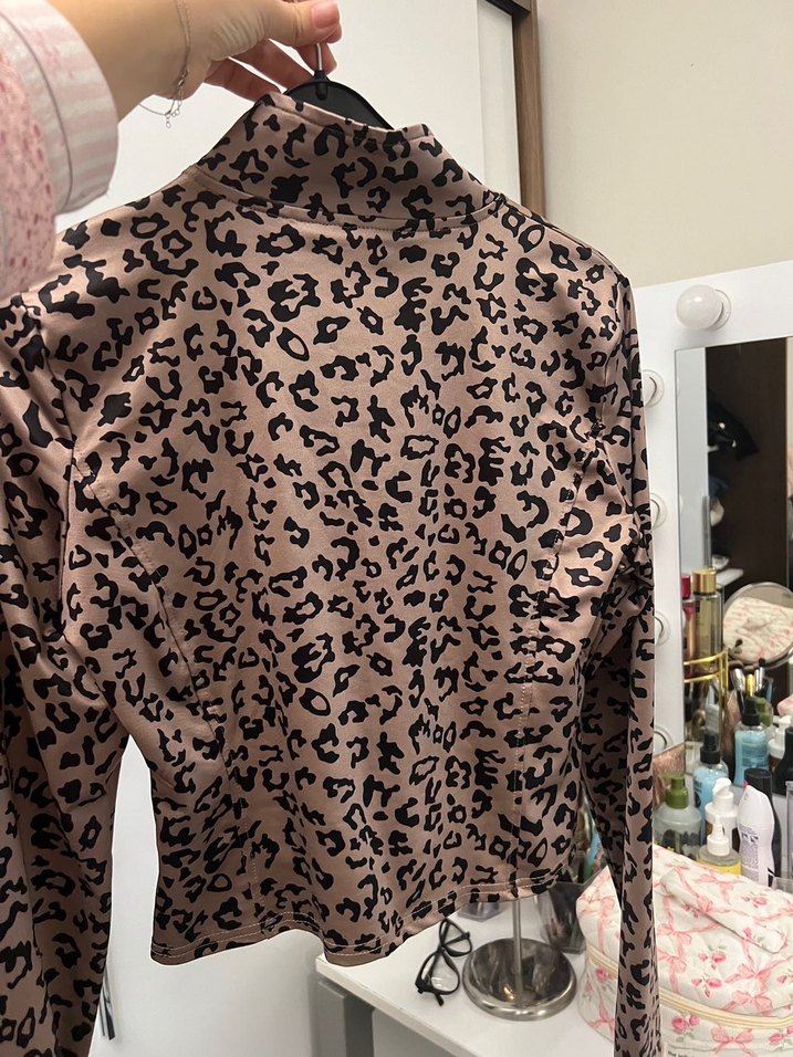Kadın Leopar Desenli Fermuarlı Ceket - Görsel 4