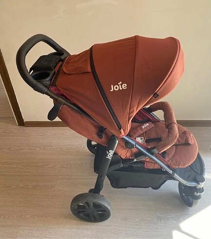 Joie bebek arabası