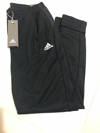 Orijinal Adidas etiketli eşofman altı