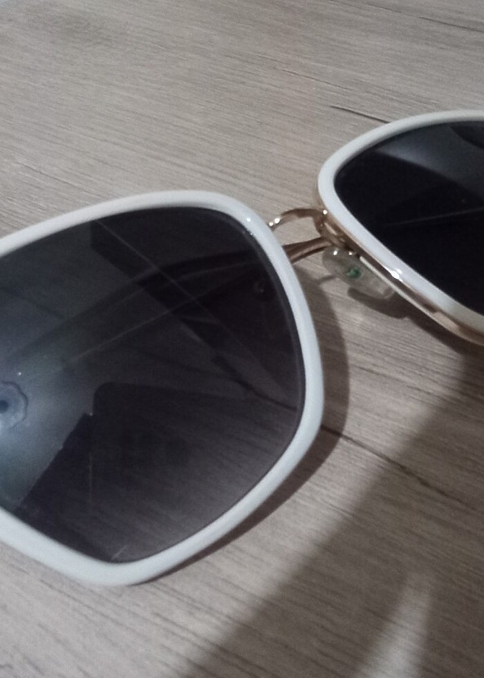 Güneş gözlüğü  - Görsel 2