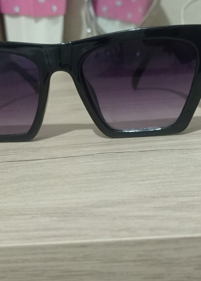 Güneş gözlüğü  - Görsel 2