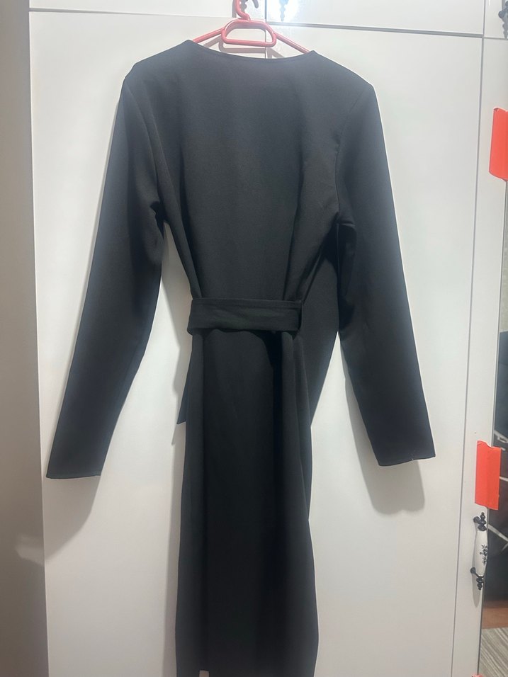 Kadın Siyah Uzun Kollu Kemerli Elbise - Görsel 3