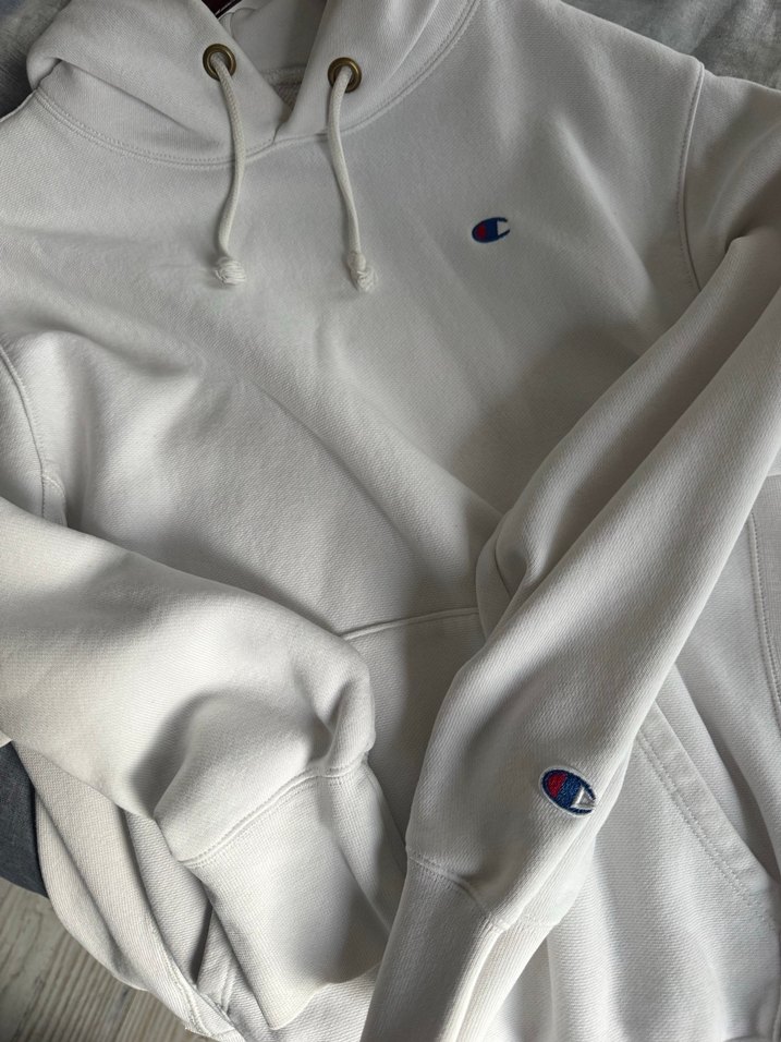 Champion marka orjinal Beyaz Kadın Kapüşonlu Sweatshirt - Görsel 4