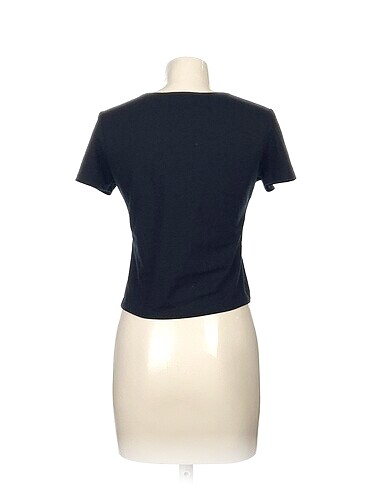 l Beden Zara T-shirt %70 İndirimli.