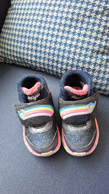 Skechers bot