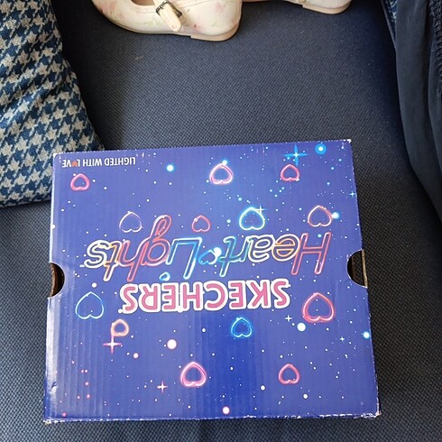 23 Beden Skechers bot