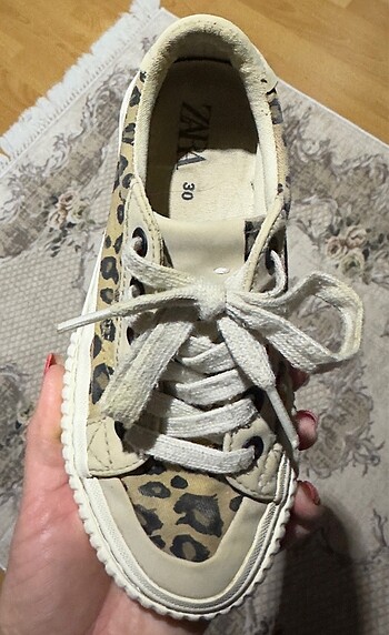 Zara Lofer zara leopar