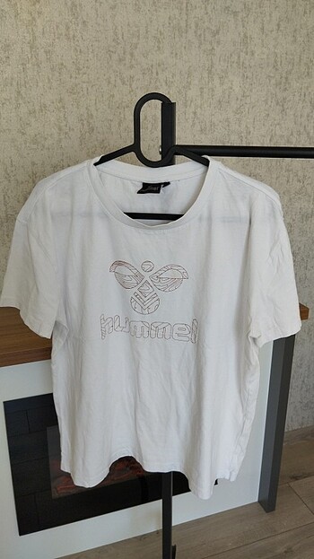 Hummel t-shirt