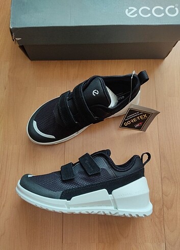 33 Beden Ecco Gore-Tex ayakkabı 