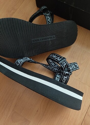 38 Beden siyah Renk Karl Lagerfeld sandalet