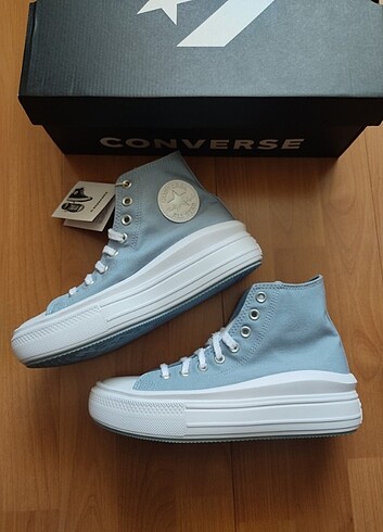 40 Beden mavi Renk Converse ayakkabı