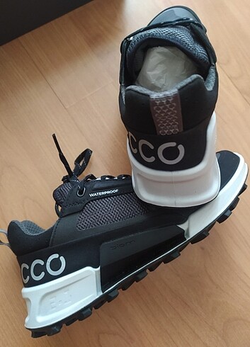 35 Beden siyah Renk Ecco waterproof ayakkabı 