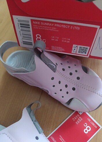 25 Beden pembe Renk Nike sandalet