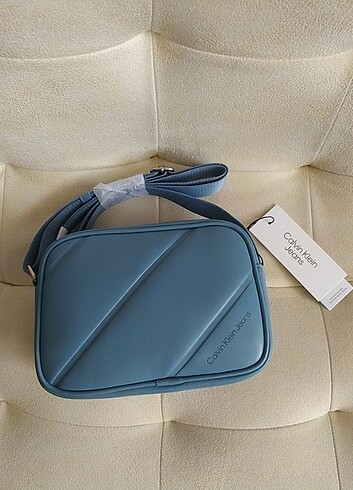 Calvin Klein çanta 