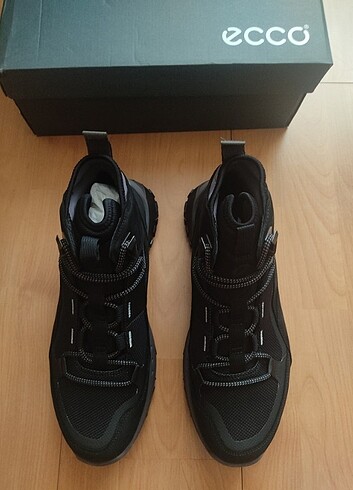 40 Beden Ecco waterproof bot