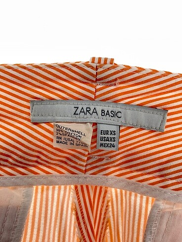 xs Beden çeşitli Renk Zara Mini Şort %70 İndirimli.
