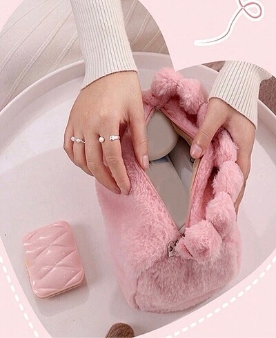 Sheinside Peluş makyaj çantası - pembe