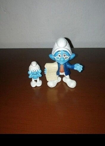 şirinler figürü