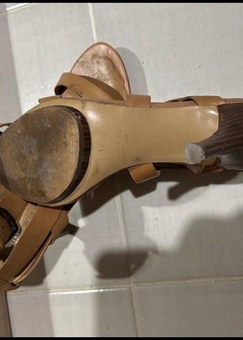 Nine West Hakiki Deri Topuklu Kadın Sandalet - Görsel 3