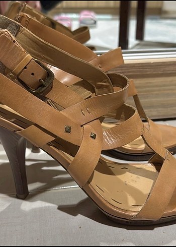 Nine West Hakiki Deri Topuklu Kadın Sandalet - Görsel 2