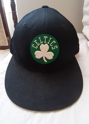 adidas fitted hat boston celtics 7 (55.8 cm) 