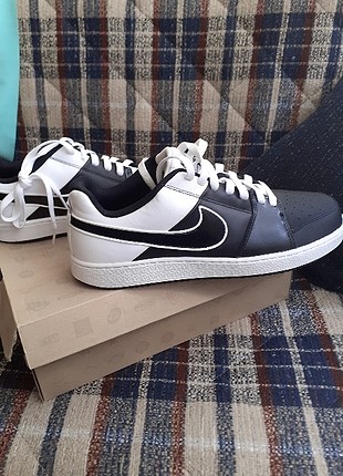 nike backboard II 43 numara hic giyilmedi