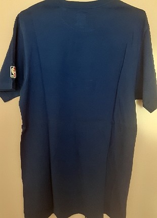 m Beden Adidas NBA logolu mavi tisort