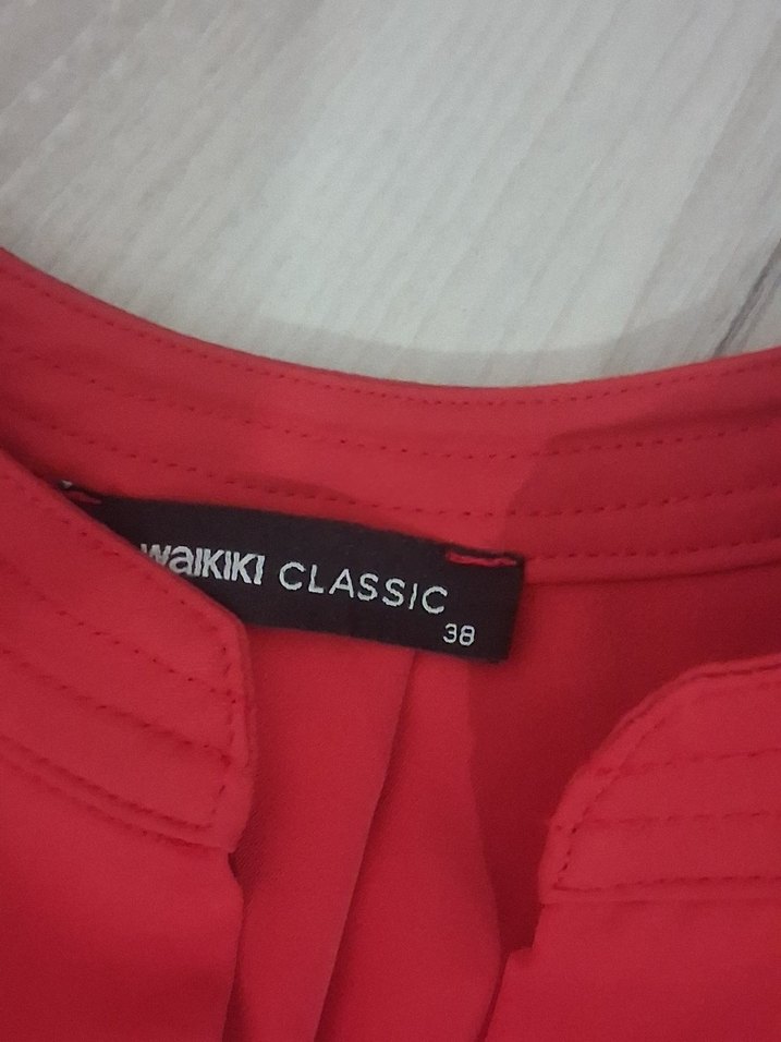 Düğmeli Kırmızı Kadın Gömlek 38 beden - Görsel 4