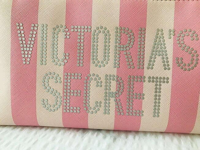 Victoria s Secret Victoria secret makyaj cantasi