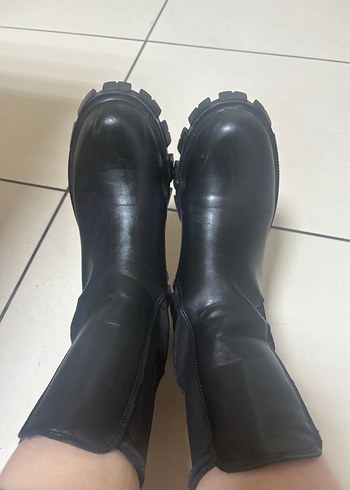 Siyah Platform Topuklu Kadın Bot - Görsel 5