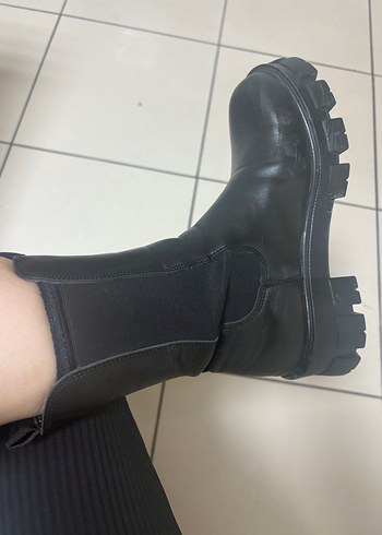 Siyah Platform Topuklu Kadın Bot - Görsel 3