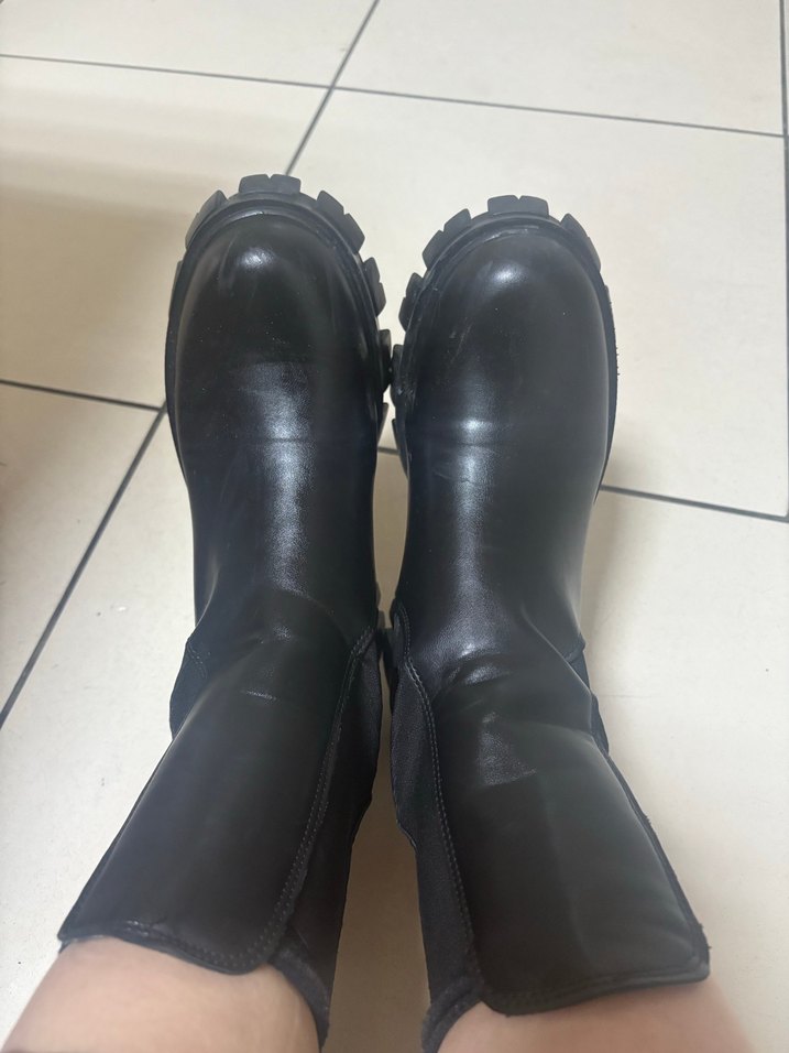 Siyah Platform Topuklu Kadın Bot - Görsel 5