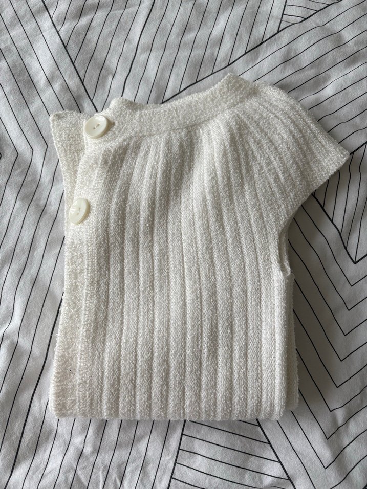 Beyaz Triko Kolsuz Kadın Süveter - Görsel 4