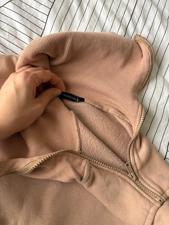 Bej Yüksek Yakalı Kadın Sweatshirt - Görsel 5