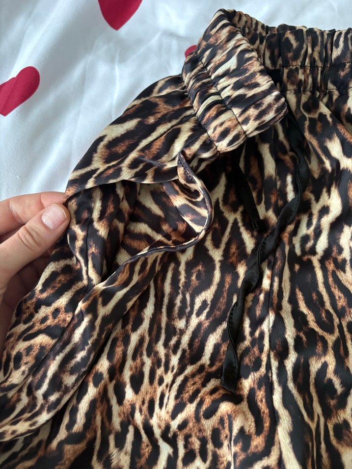 Kahverengi Leopar Desenli Kadın Kumaş Pantolon - Görsel 5