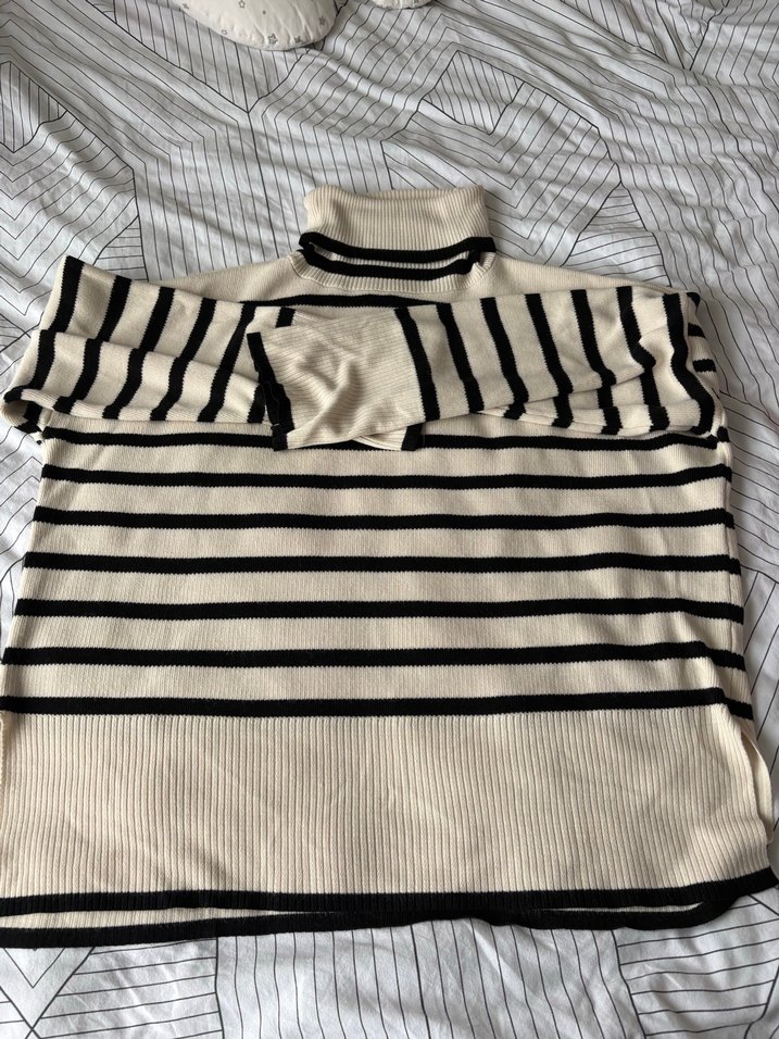 Boğazlı Çizgili Örgü Kadın Kazak - Görsel 4