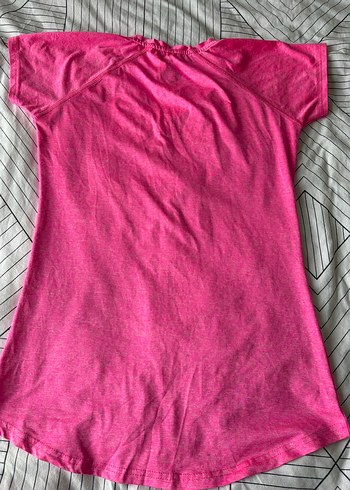 Pembe V-Yaka Kısa Kollu Spor Tişört - Görsel 4