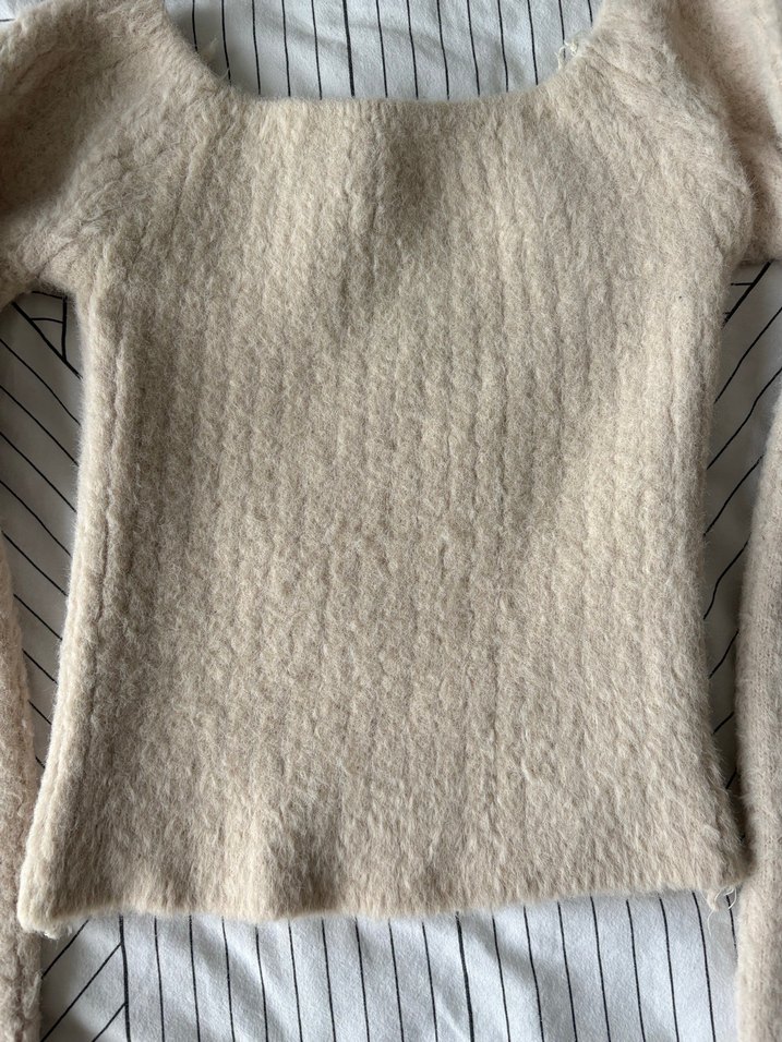 Bej Kadın Triko Uzun Kollu V Yaka Kazak - Görsel 2