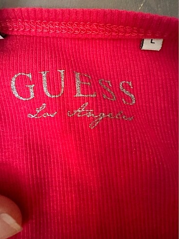 l Beden Guess tişört