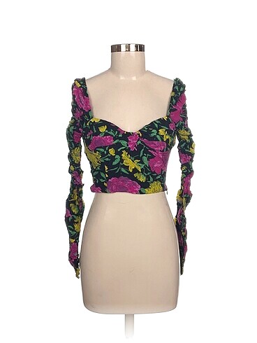 Zara Bluz %70 İndirimli.