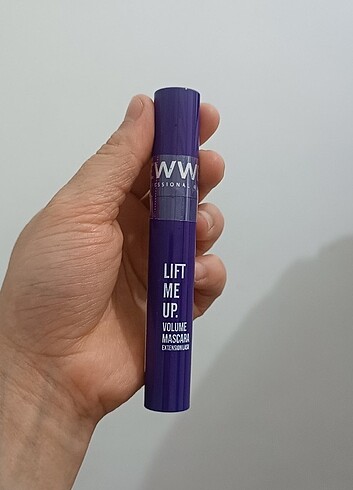 Mascara