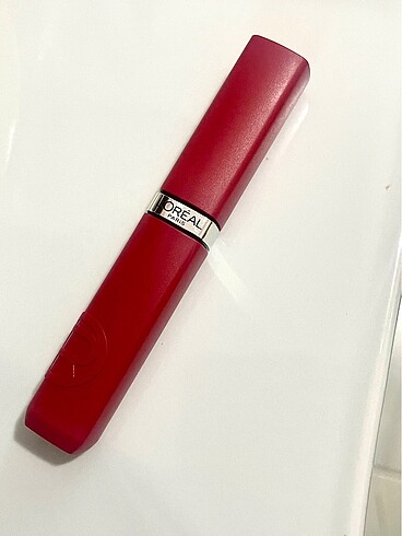  Beden kırmızı Renk L?Oréal Infallible Matte French Kiss 245