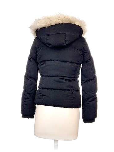 xs Beden Bershka Mont %70 İndirimli.