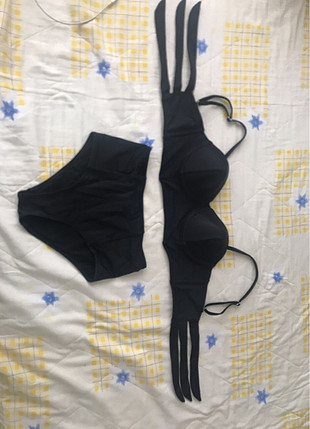 Siyah yüksek bel bikini