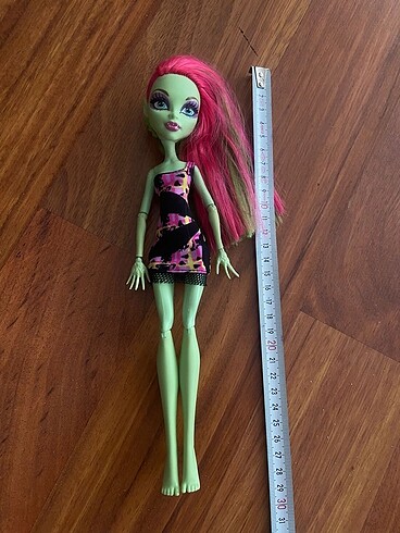 Monster high bebek