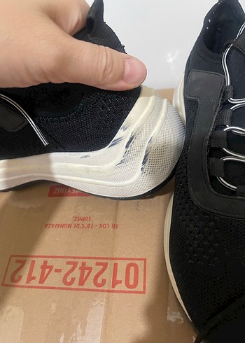 Siyah Dolgu Topuklu Bağcıklı Spor Ayakkabı - Görsel 6